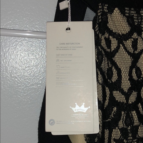 Black Dress with lace - Picture 5 of 5